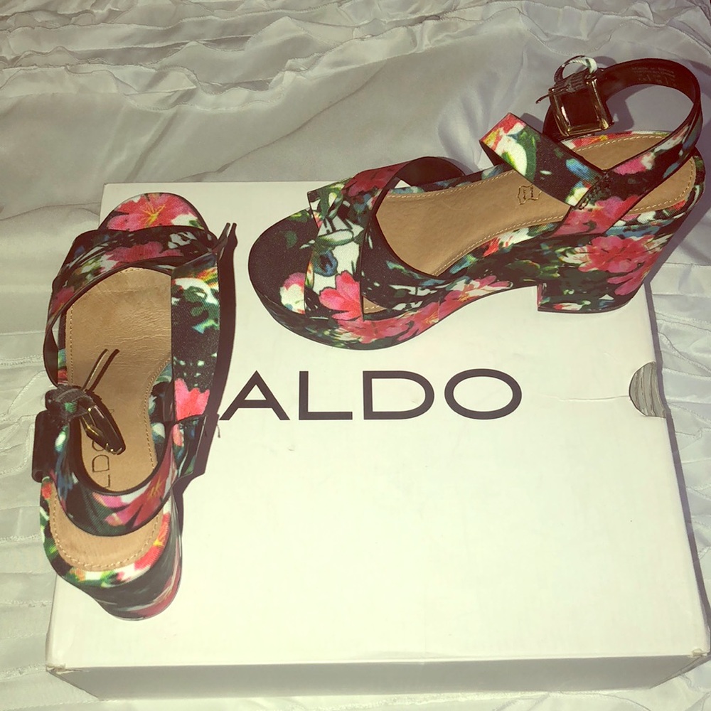 Multi-color flower sandal heels